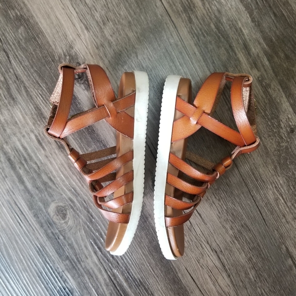 Wonder Nation Braided Sandals - Picture 4 of 6